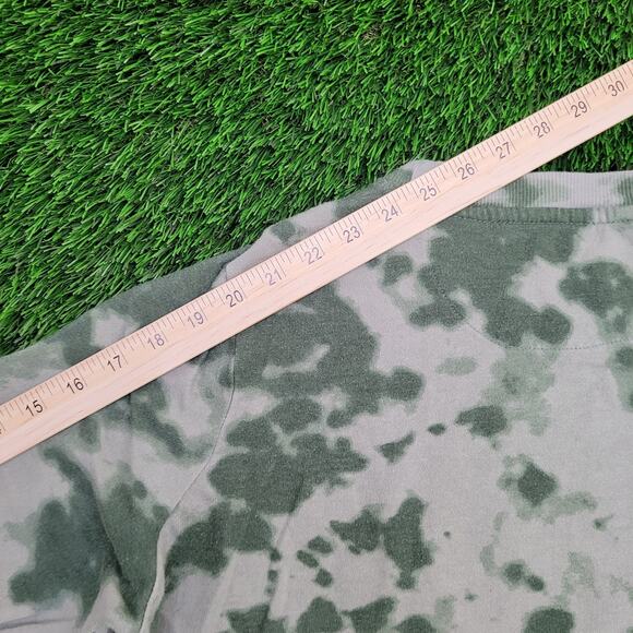 Guns-N-Roses Crop Sweatshirt Womens Large 22x20 Tie-Dye Boxy - Picture 4 of 12